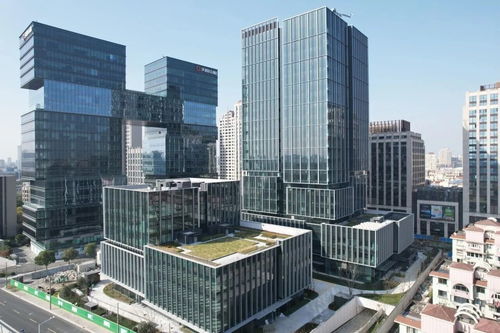 蔚建科技抹灰機器人應用項目榮獲上海市白玉蘭優(yōu)質(zhì)建設(shè)工程獎